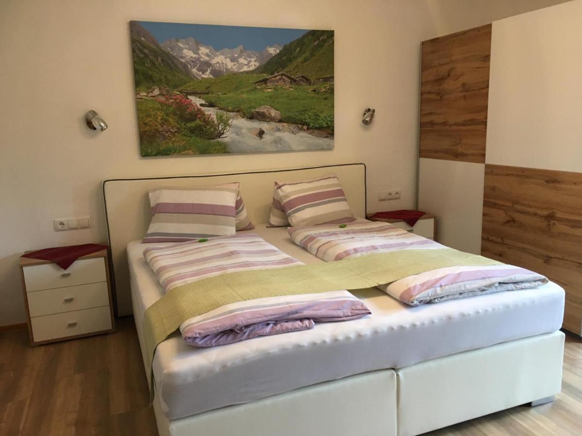 Gaestehaus Schmid Sankt Johann im Saggautal Екстер'єр фото